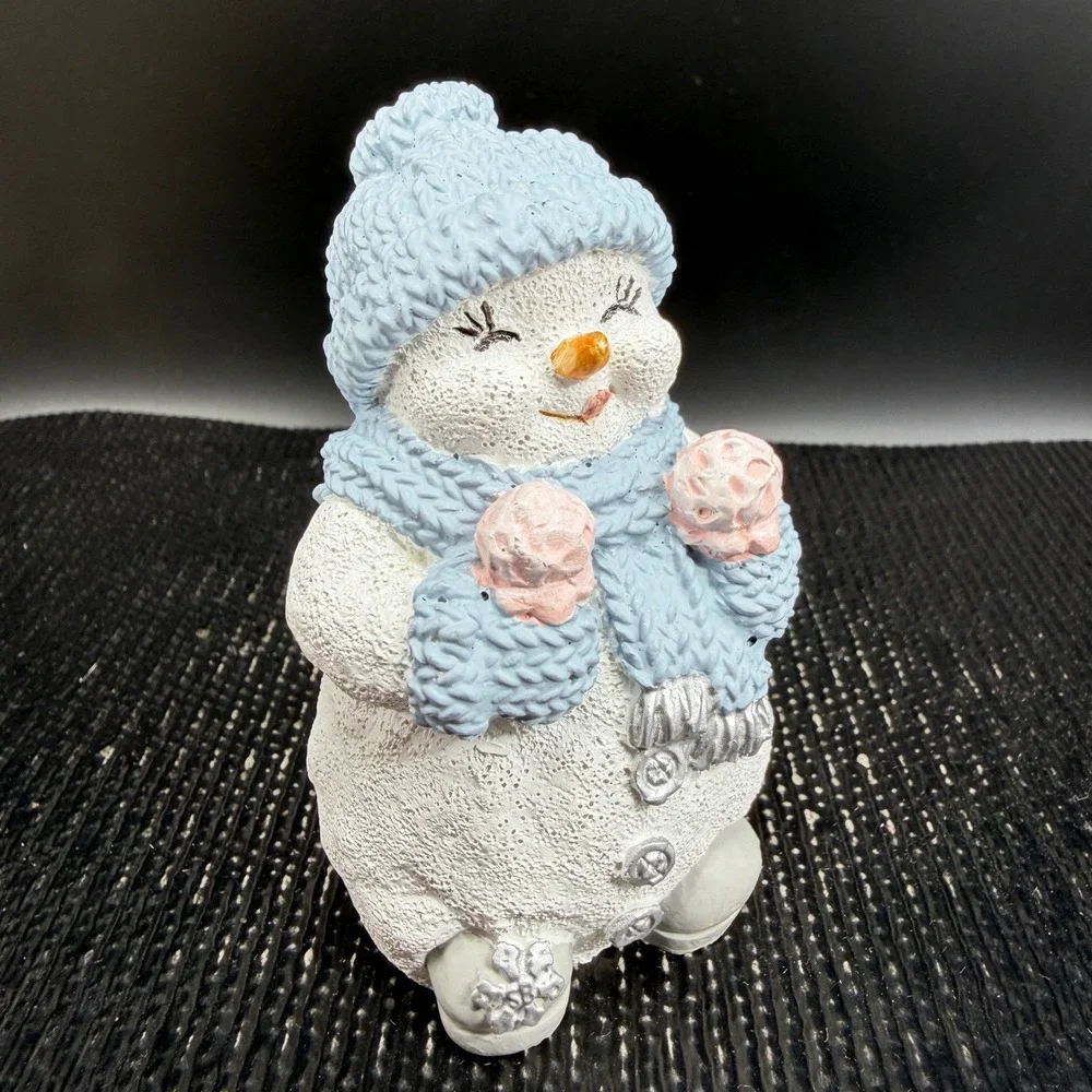 Encore Snow Buddies Snowman Figurine Blue Knit Hat Scarf Pink Mittens Winter